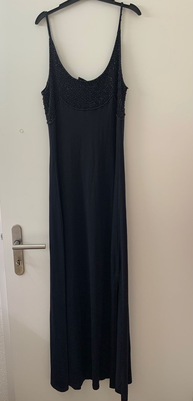 Marc Cain Kleider: elegantes Kleid Marc Cain – Gebraucht aus Oftringen von violetta9