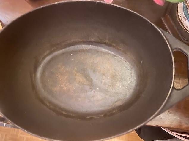 Casseroles: Gusseiserner Bräter mit Deckel – D'occasion à Meilen par milasandra 2