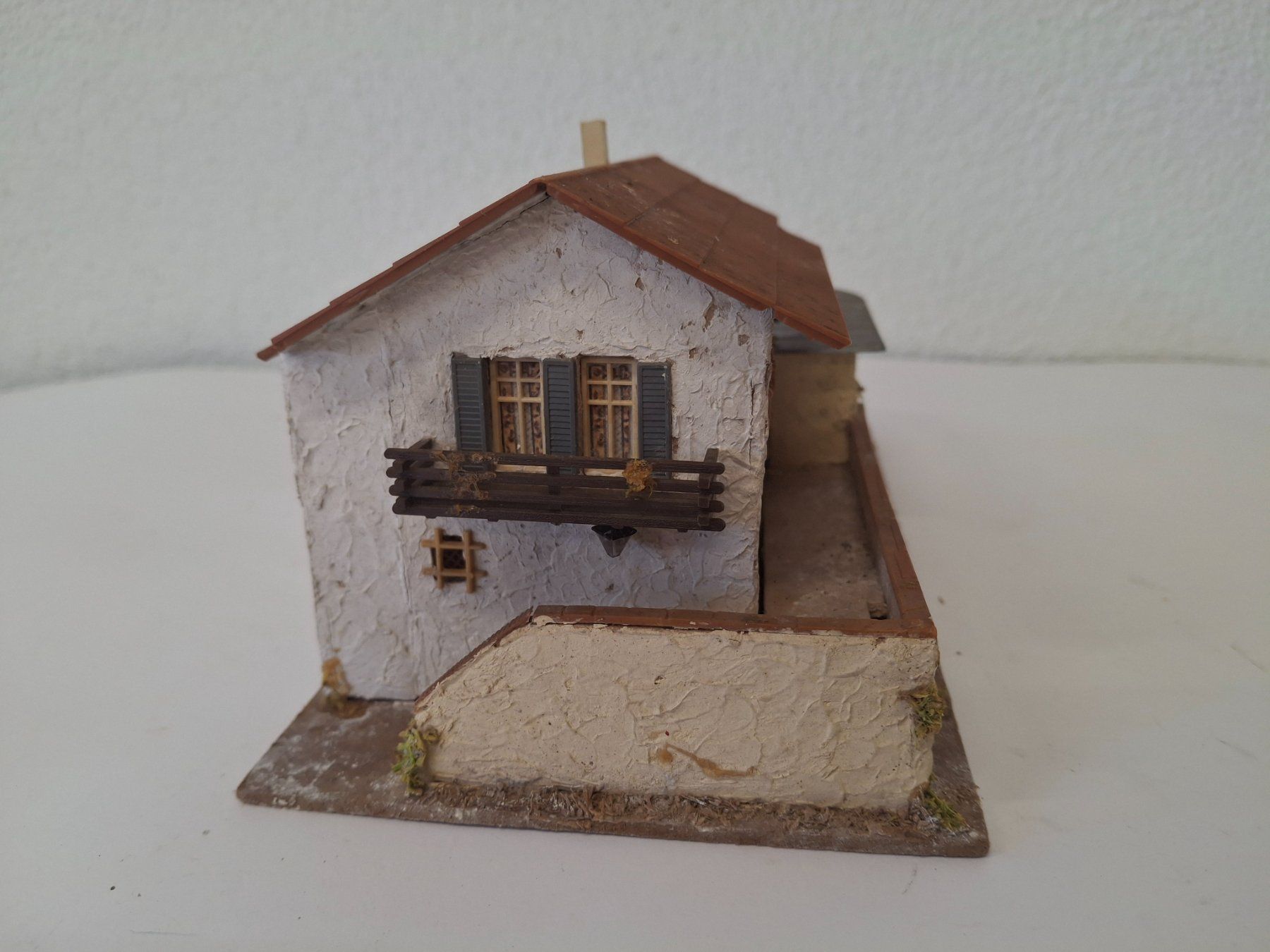 Modellini di ferrovie: Modellbau Haus Hotel Cafe – Usato da Reichenburg venduto da AK307 3