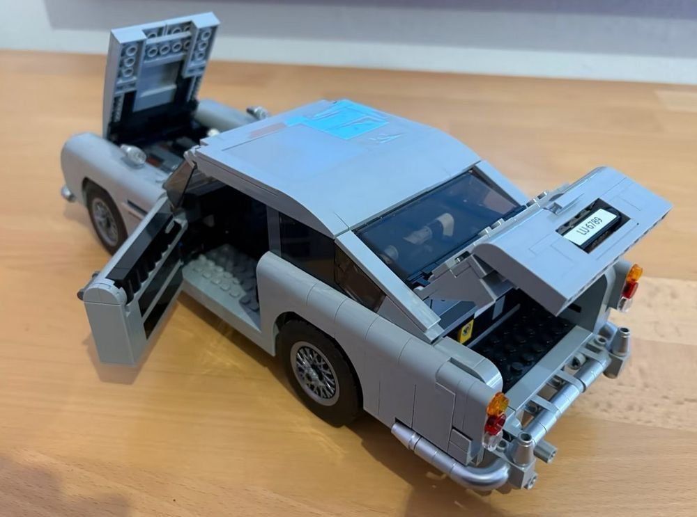 Lego Kit di costruzioni: Lego 10262 James Bond Aston Martin – Usato da  venduto da
