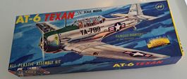 Maquette AT-6  texan