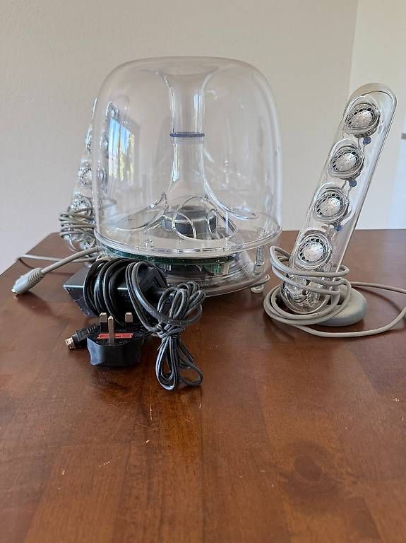 Casse acustiche: Harmon Kardon Audio with 2 speakers.   – Usato da Zürich venduto da sha_dwv2