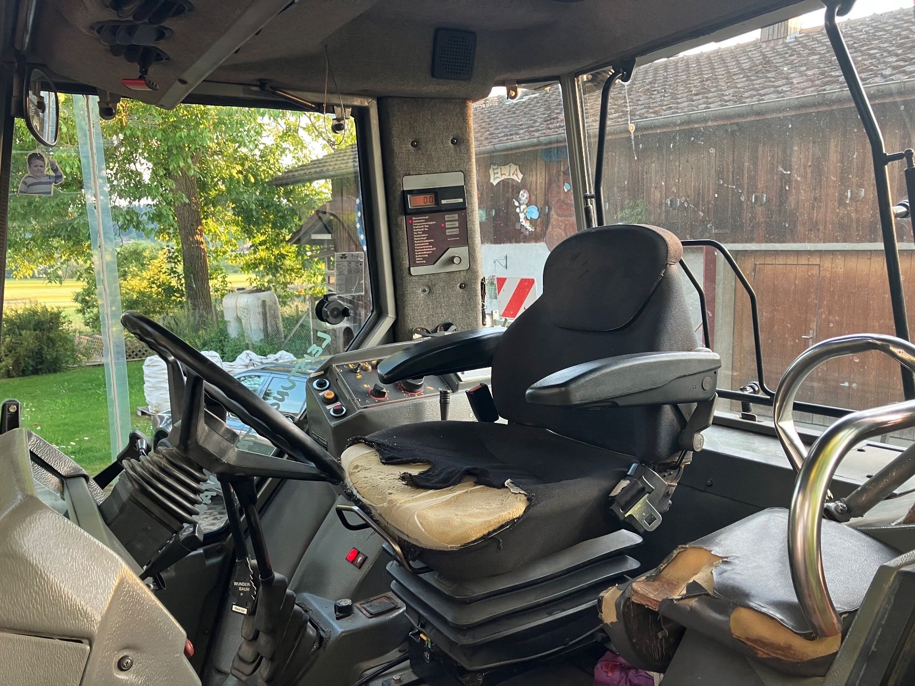 Massey Ferguson Trattori: Massey Ferguson 3680 – Usato da Grosswangen venduto da michiwyrsch 5