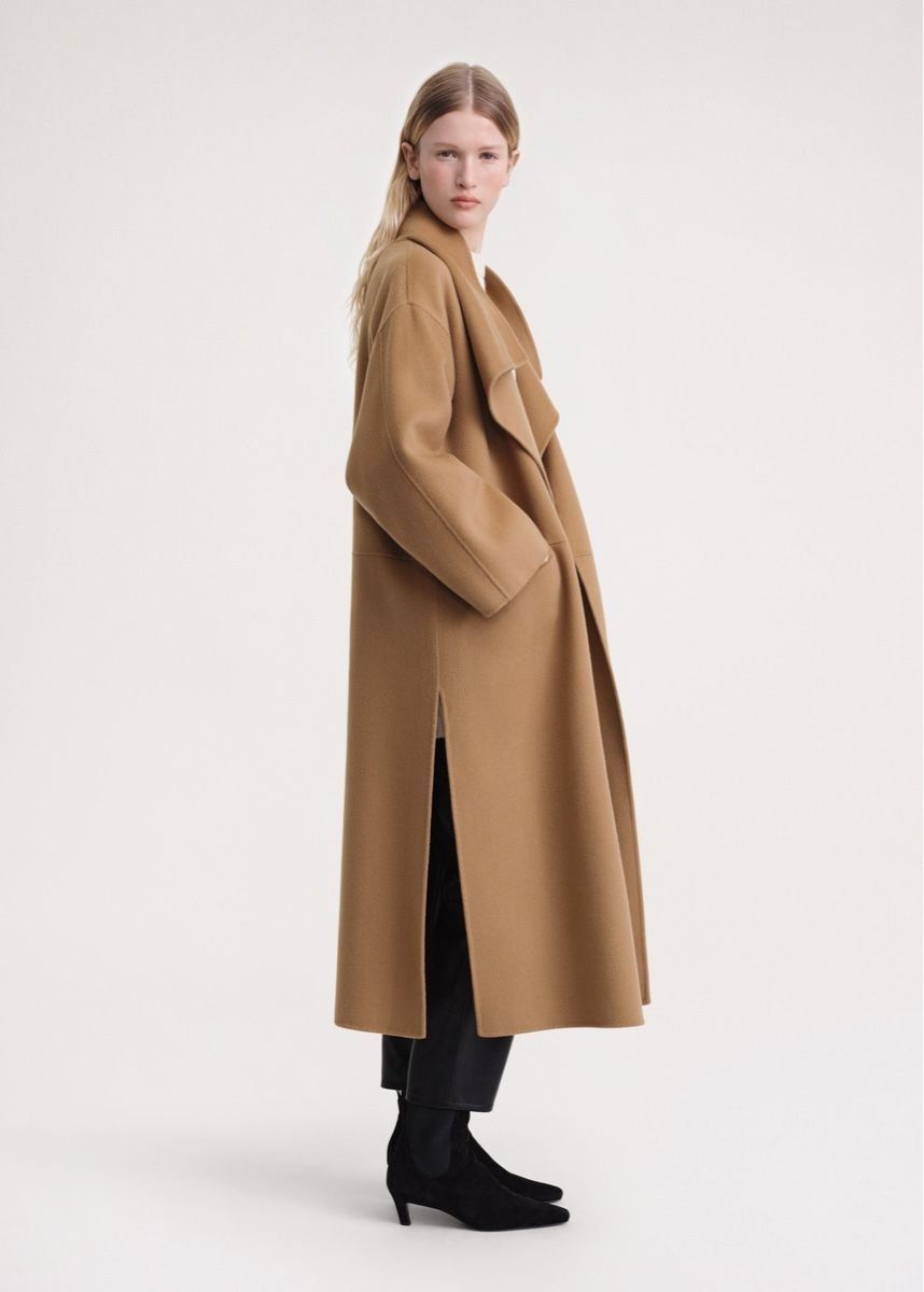 Totême Cappotti: Totême Wollmantel Gr. M, Beige – Usato da Zürich venduto da mgn1 4