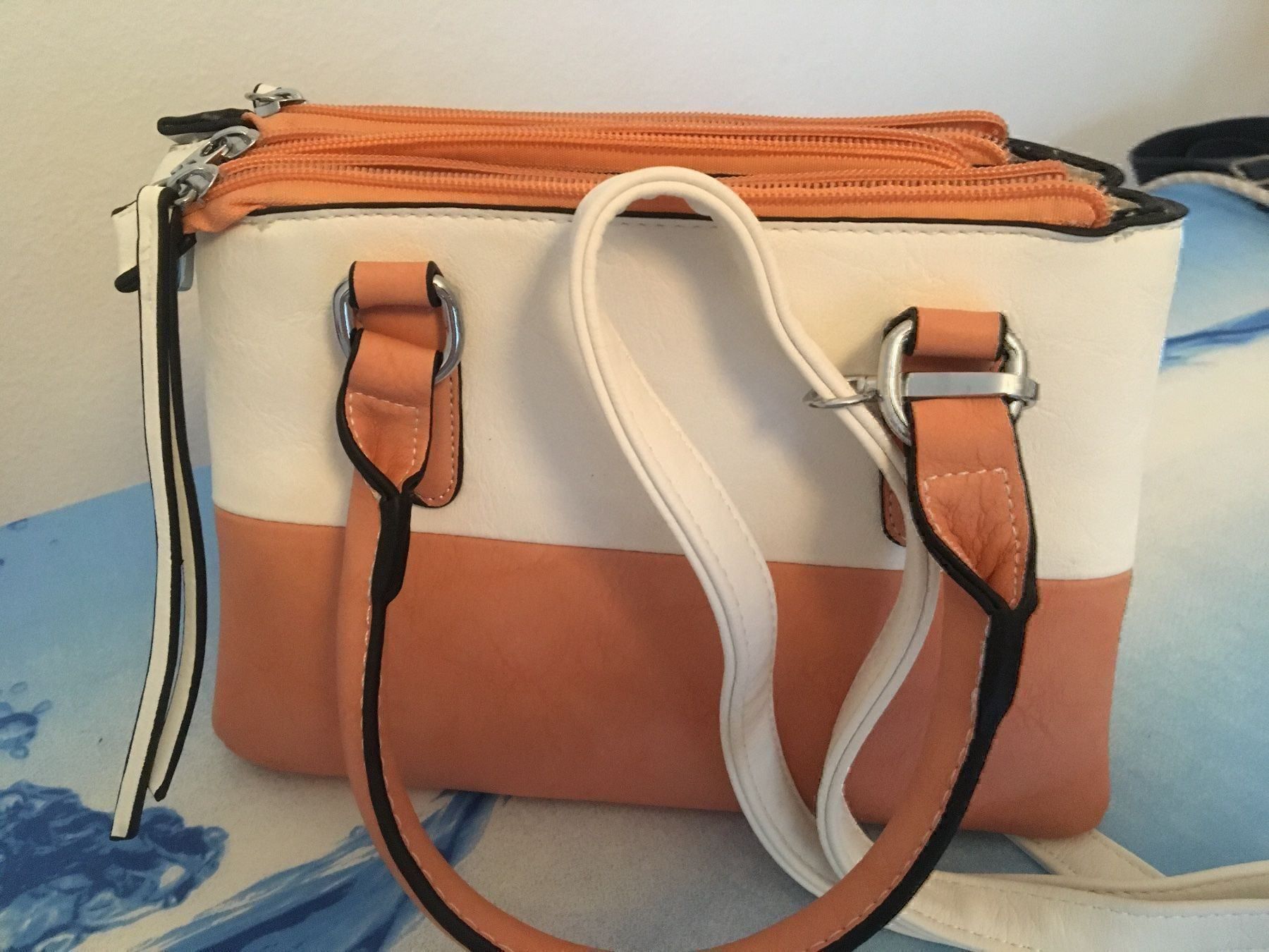 Borse da donna: Handtasche – Nuovo (secondo la descrizione) da Kriens venduto da cha_5yhb