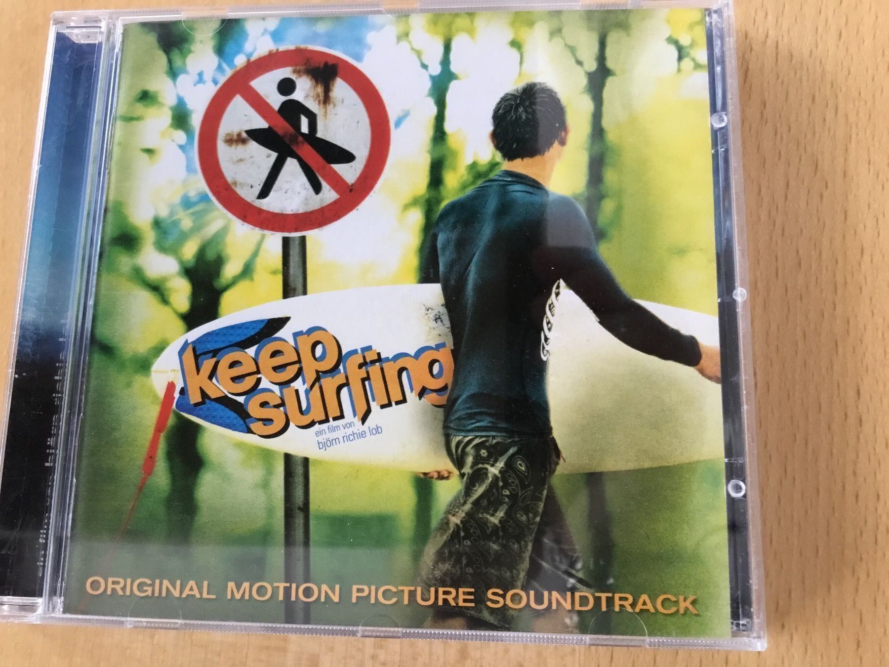 CDs: Keep Surfing - Soundtrack – D'occasion à Rüti ZH par alumedien