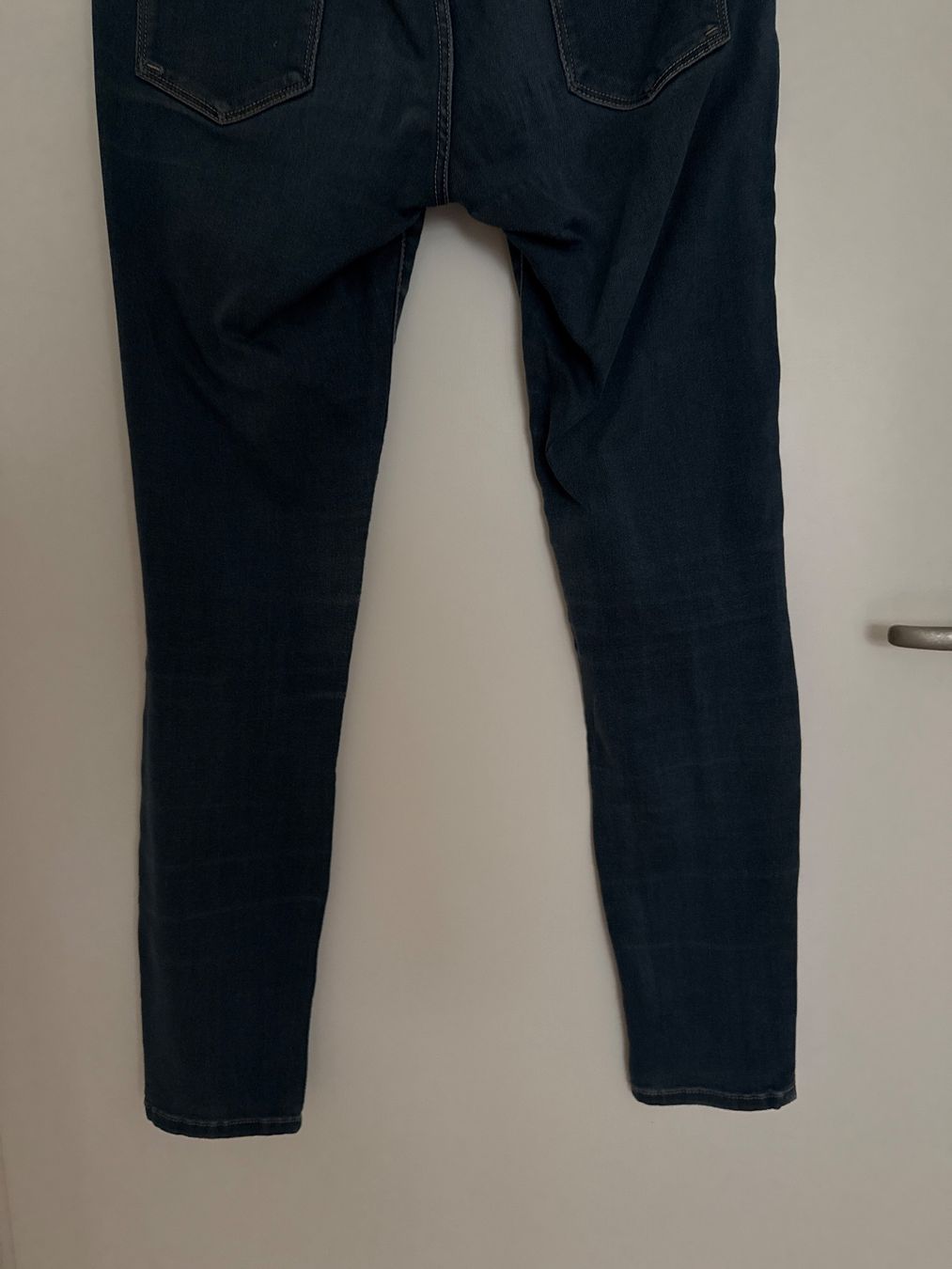 Jeans: Jeans EASY WEAR 40 – Difettoso da Horgen venduto da linuxrp 6