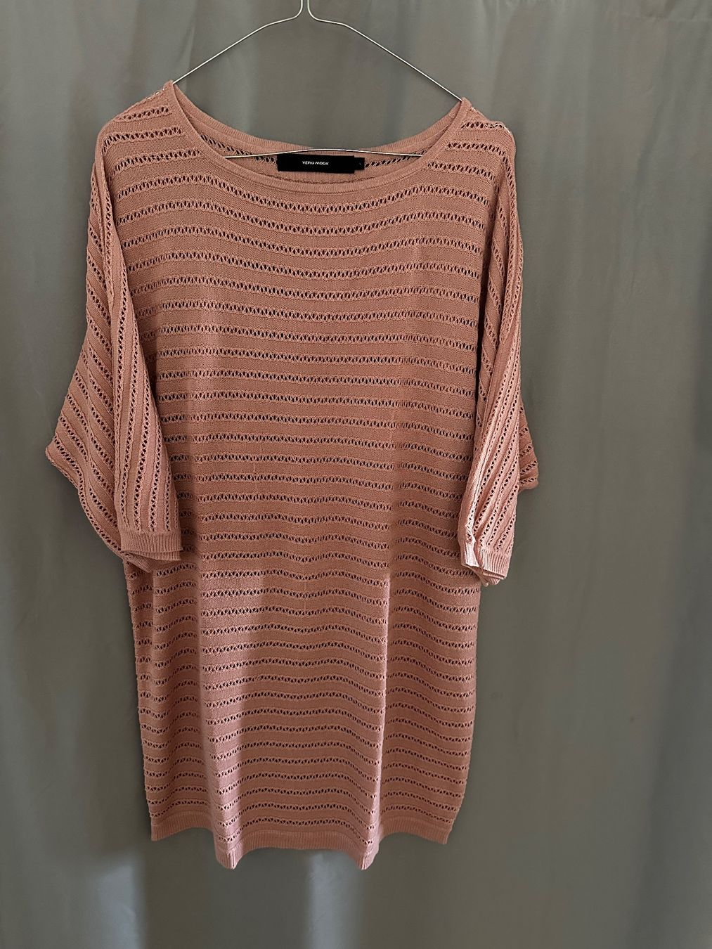 Maglioni & Felpe: Sommerlich zarten Strickpullover in Lachs, Grösse L – Usato da St.Gallen venduto da sangi56 1