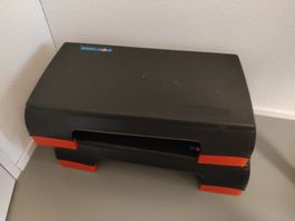 Zwei Sport-Thieme Aerobic-Stepper