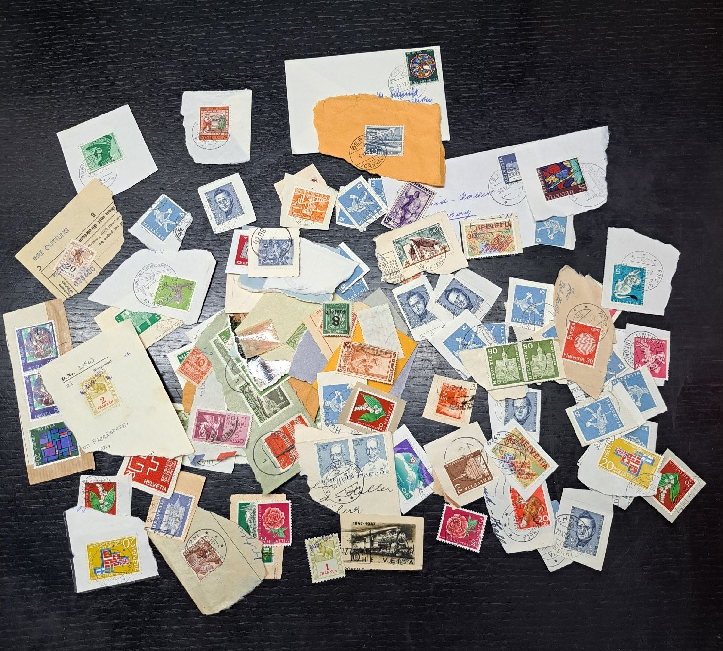 Tous les timbres: Briefmarken , diverse, gelaufen – D'occasion à Düdingen par Ce68