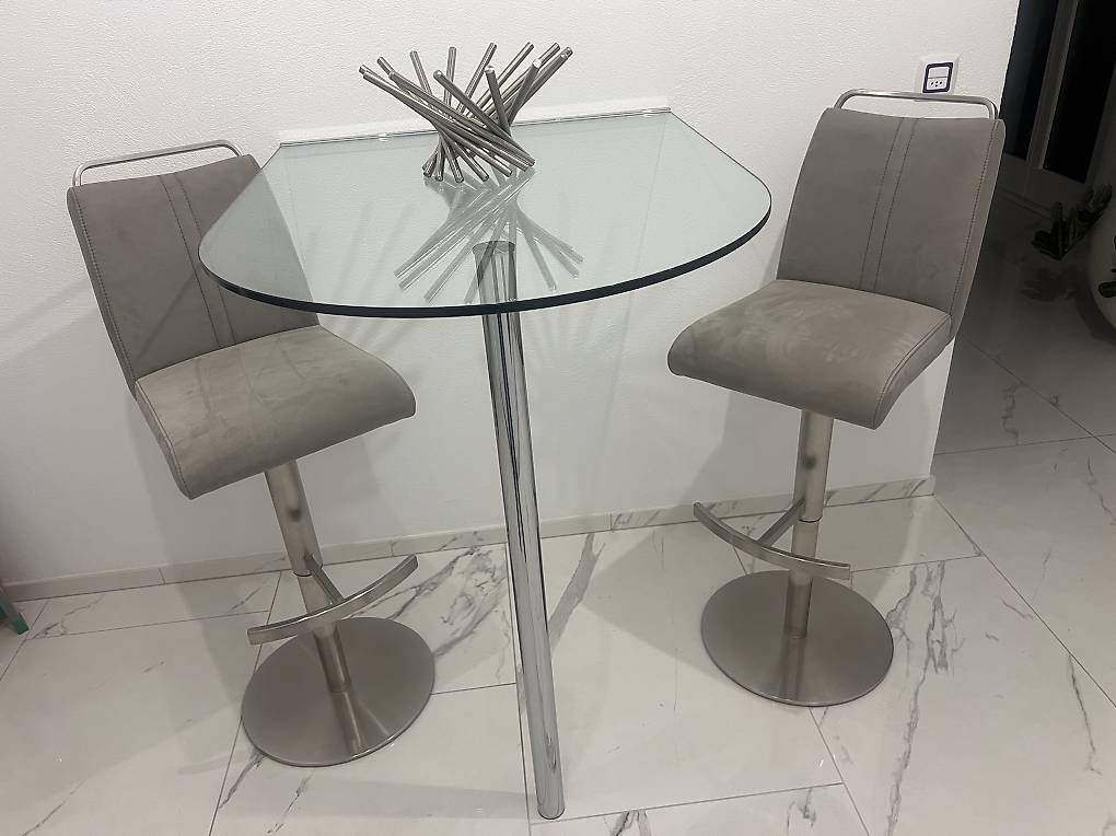 Pfister Hocker: Barhocker – Neu (gemäss Beschreibung) aus Igis von Isoma