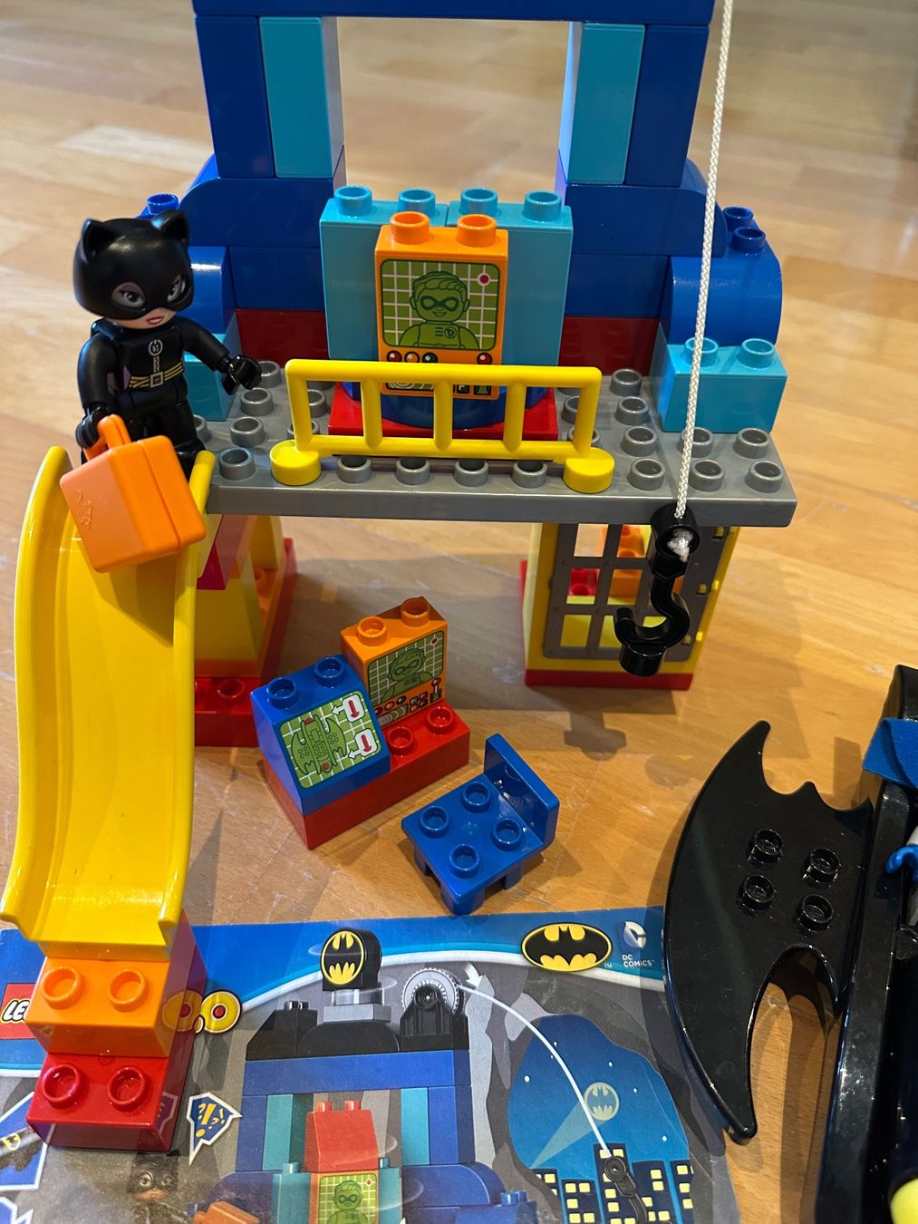 Lego Kit di costruzioni: LEGO Duplo Batman 10545 Batcave Adventure – Usato da Ziefen venduto da elika 5