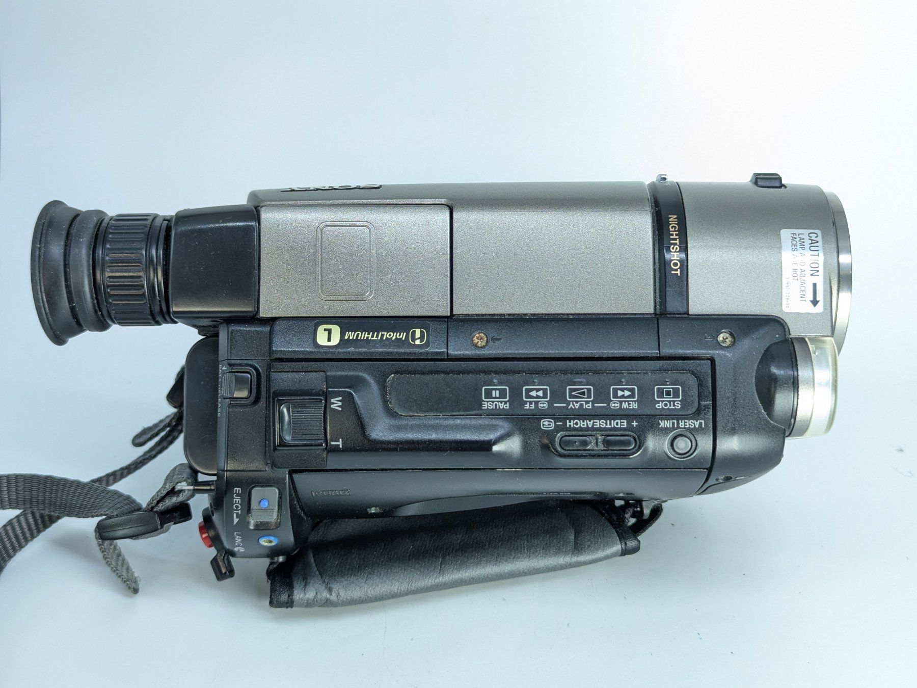 Sony Videocamere: Sony CCD-TRV46E Video Camera Recorder – Usato da Bischofszell venduto da Blende2 3