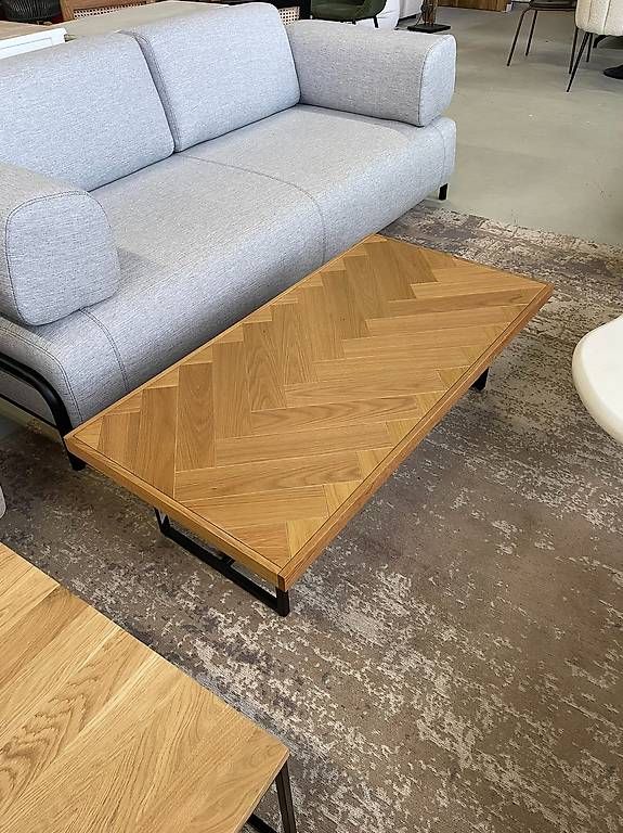 Tavoli: Couchtisch aus Eiche Class Dutch Bone – Usato da Zollikofen venduto da uniqueroom