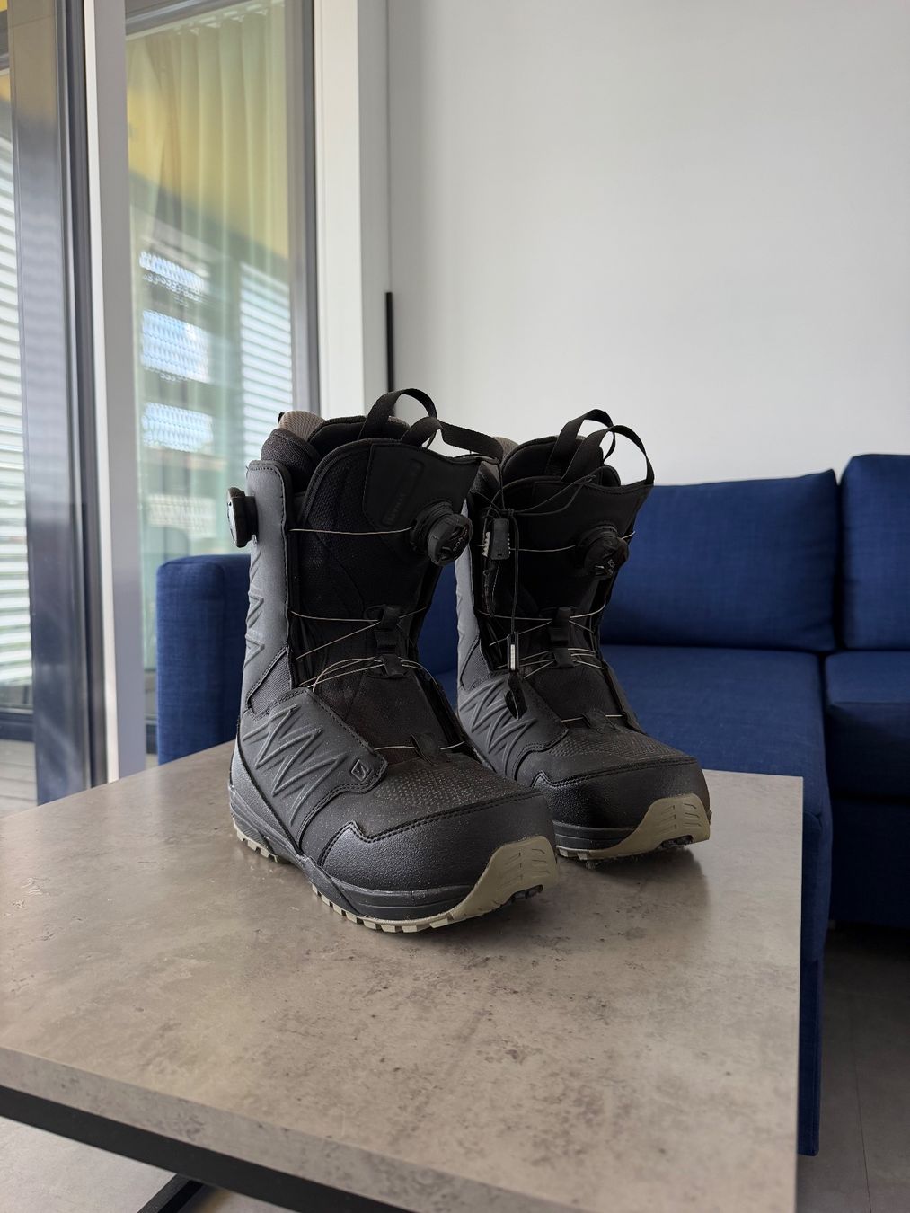 Salomon Scarpe da uomo: Snowboard Soft Boots Salomon Dual Boa – Usato da Zürich venduto da aay_9j8r 3