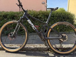 Occasion à ne pas manquer BMC fourstroke LTone quasi neuf