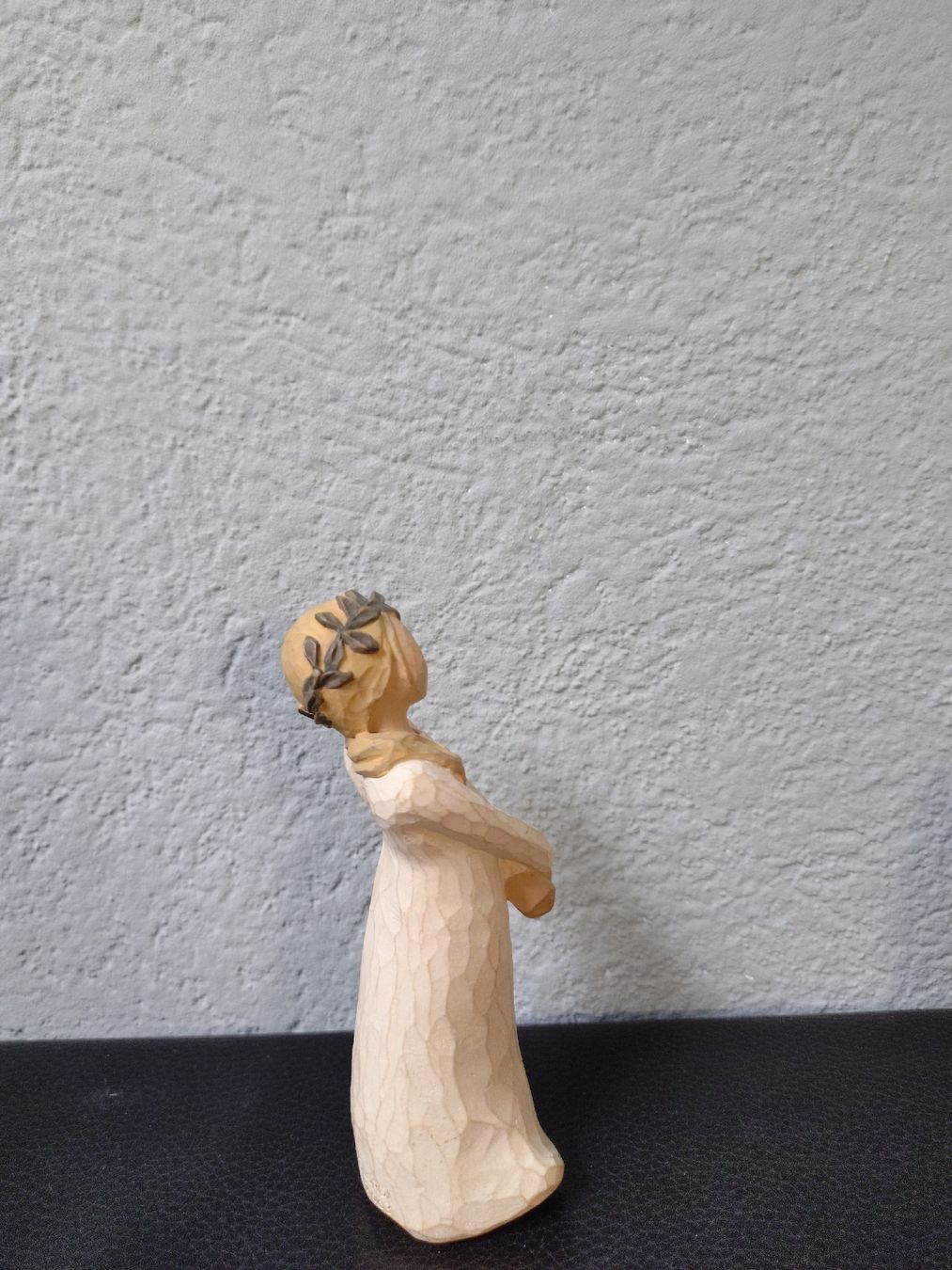 Willow Tree Statuette: Willow Tree Figur Mädchen mit Haarkranz Celebrate – Usato da Gossau ZH venduto da Lichtlein 2
