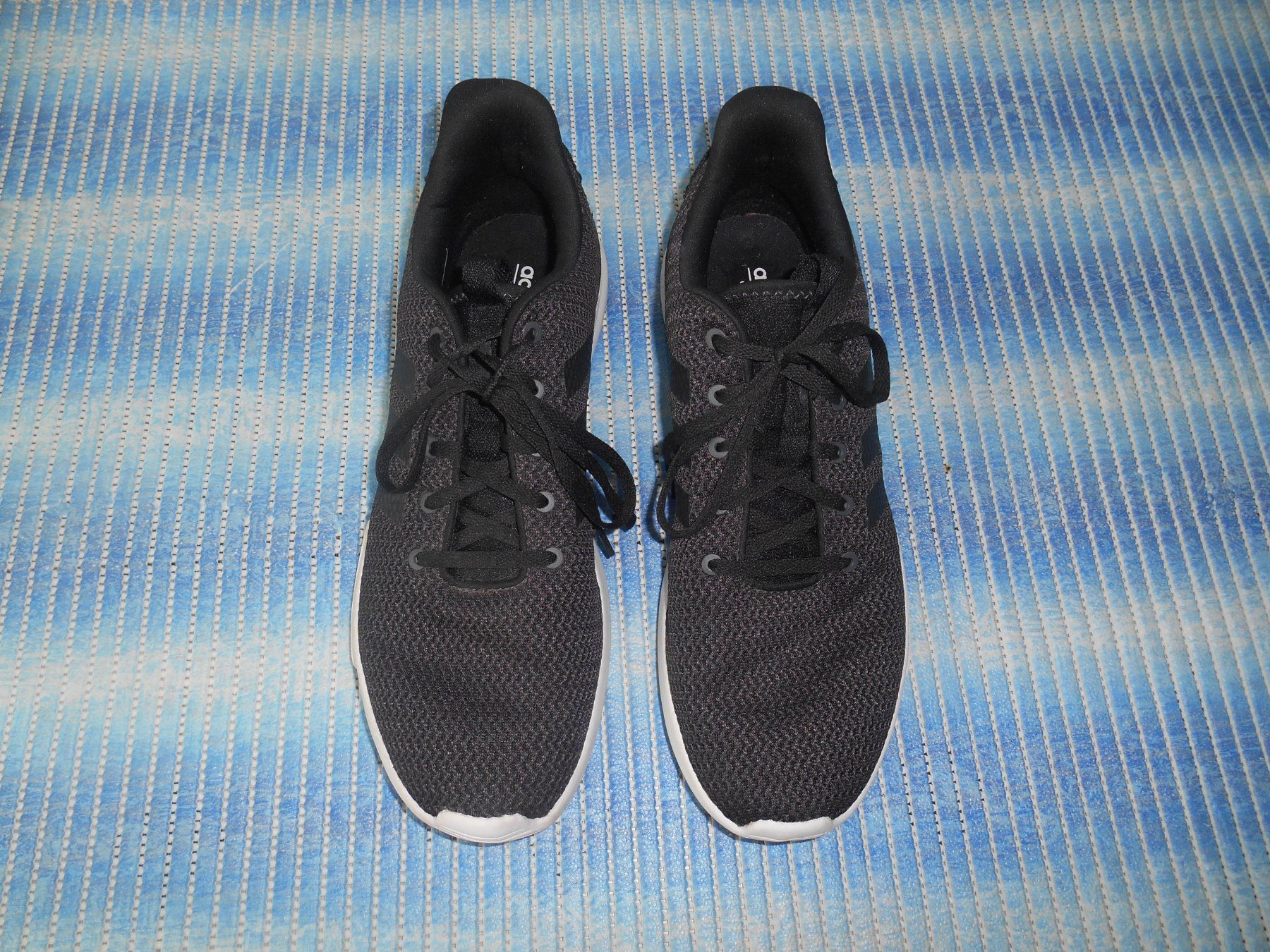 Adidas Herrenschuhe: Adidas Sneaker Grösse 45 – Gebraucht aus Basel von Birs868 1