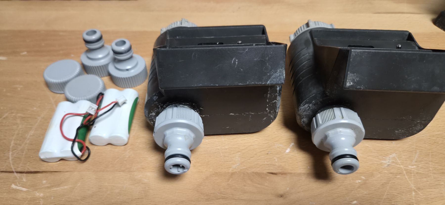 Systèmes de contrôle: Gardena Bewässerungcomputer 2 × C 1060 Plus, Wasserverteiler – D'occasion à Courgevaux par nih789 4