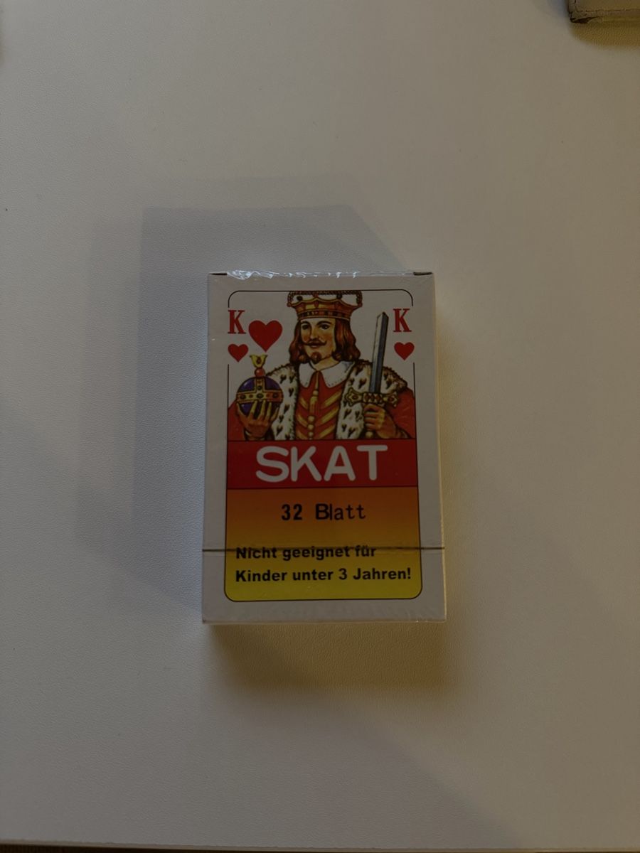 Spiele: Skat Spielkarten 32 Blatt Originalverpackt – Gebraucht aus Basel von max_92wh