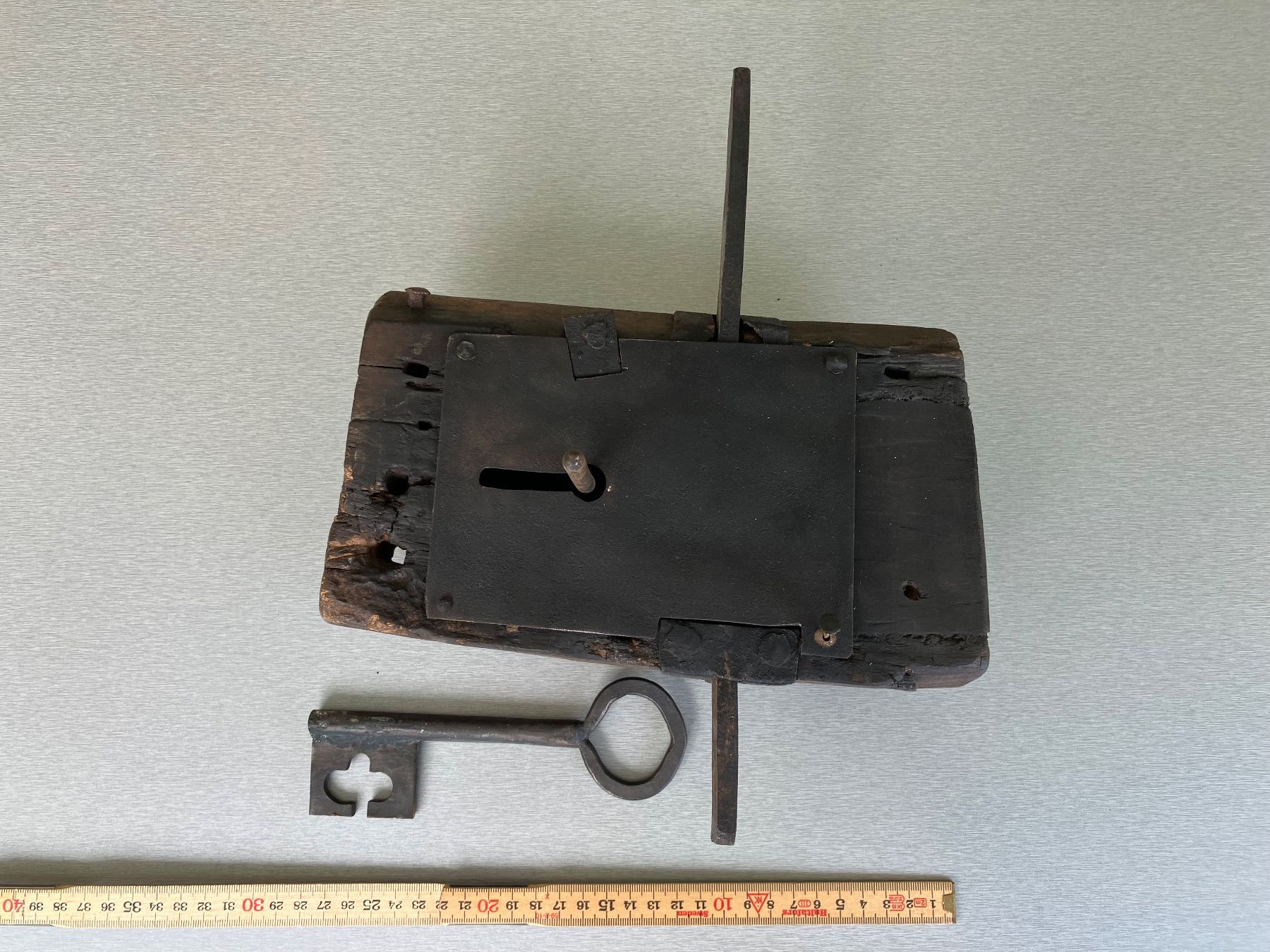 Armi bianche: Balkenschloss antik – Usato da Appenzell venduto da azeller1 1