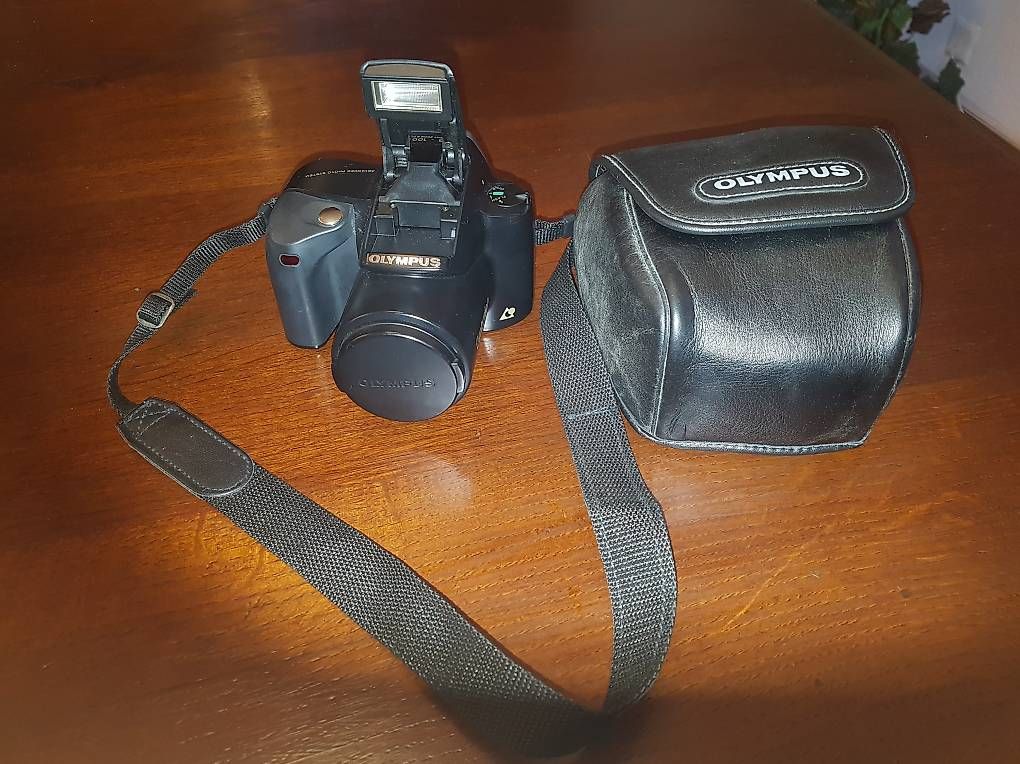 Fotocamera: Macchina fotografica OLYMPUS CENTURION – Usato da Contra venduto da urs.betschart 4