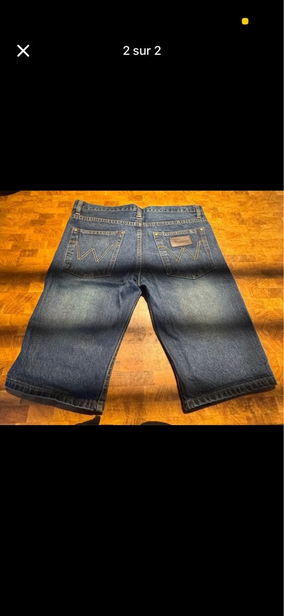 Jeans: Shorts en jean – Usato da Hérémence venduto da aya_z9gs 1