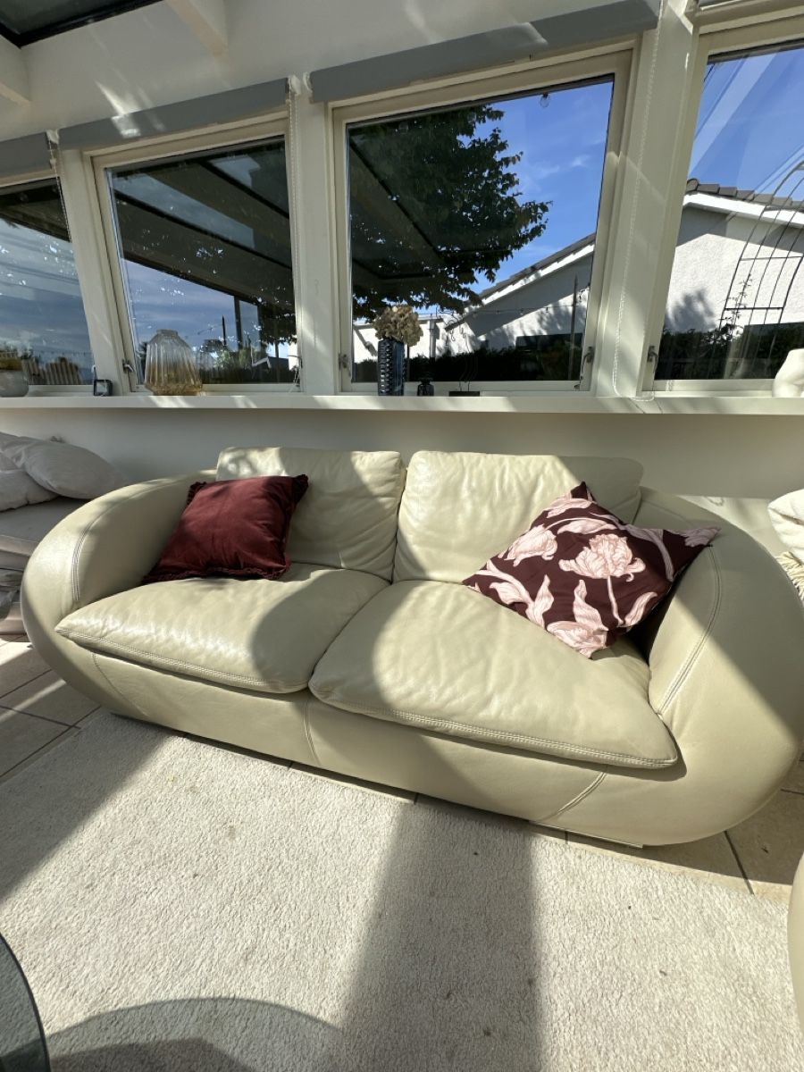 Divani: Echte Ledersofas cremeweiss gebraucht – Usato da Niederwil SG venduto da LeviZ 3