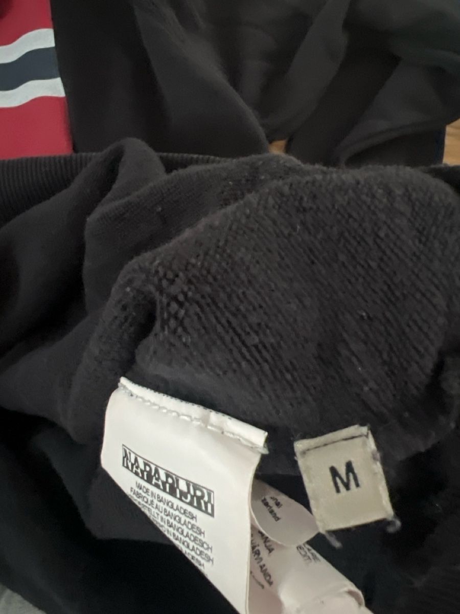 Maglioni & Felpe: Napapijri Hoodie Gr. M – Usato da Thun venduto da mause_baer13 2