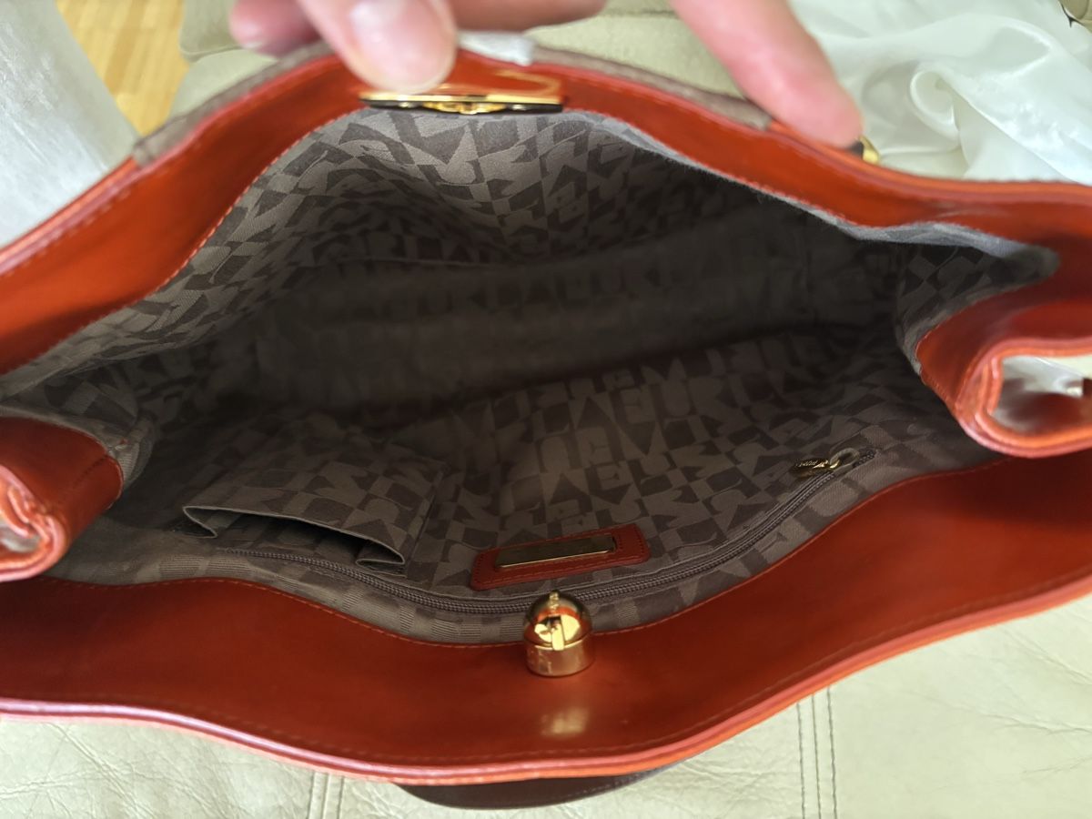 Furla Taschen für Damen: Original Furla Damenhandtasche – Gebraucht aus Basel von Ellya 5