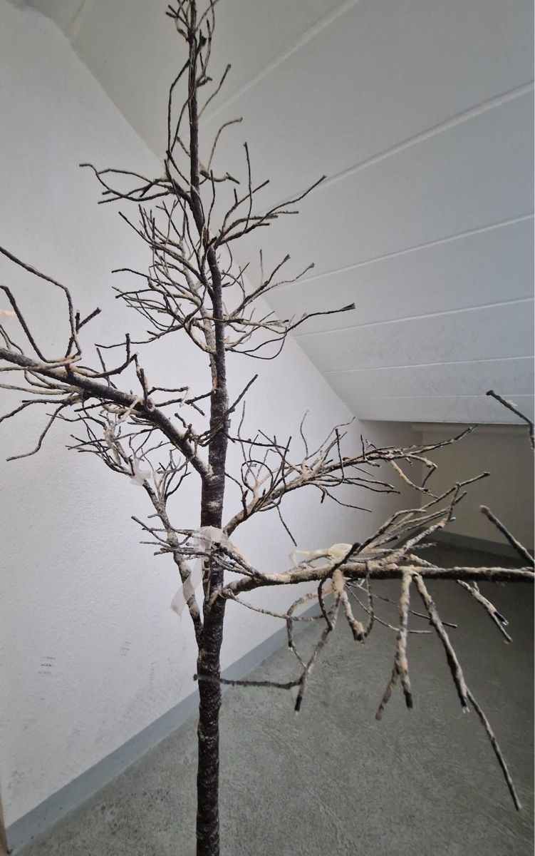 Tutte le decorazioni: Winterdeko Baum mit Lichterkette, Top Zustand – Usato da Schlieren venduto da SB_LO 9