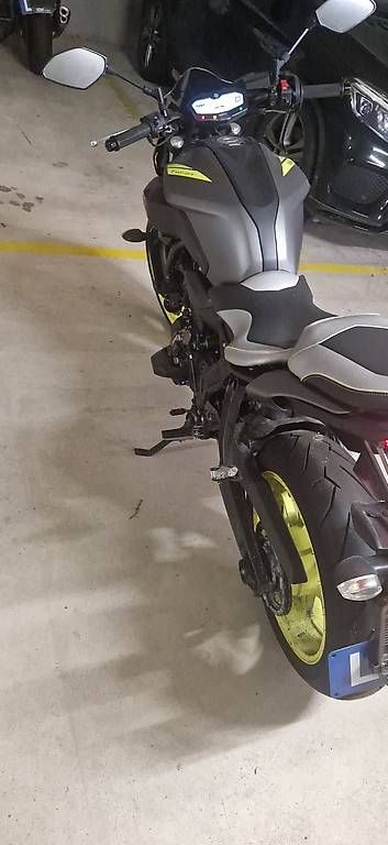 Strada: Yamaha MT 07 – Usato da La Chaux-de-Fonds venduto da moo_b9qb 4