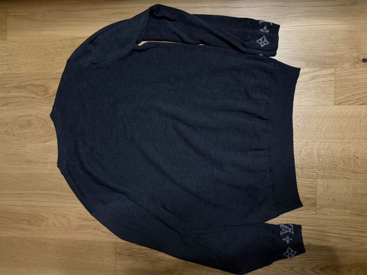 Louis Vuitton Pulls & Sweat-shirts: LV Sweater – D'occasion à Zollikerberg par max_k8gv 1