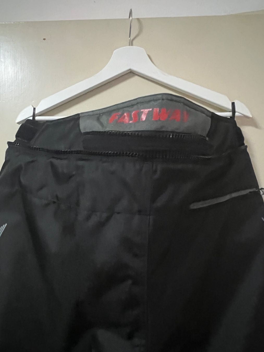 Pantaloni: Motorradhose – Usato da Basel venduto da basel211 2