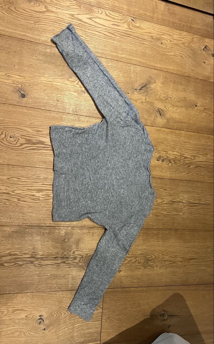 Massimo Dutti Maglioni & Felpe: Pullover Massimo Dutti grau Grösse M – Usato da St. Gallen venduto da lun_2szn 3