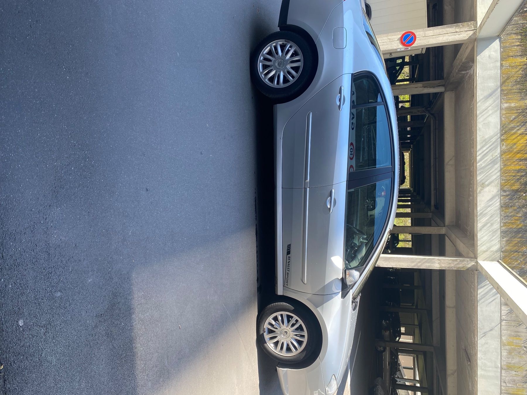 Automobili: Renault Laguna – Usato da Geneve venduto da hok_96yk 3
