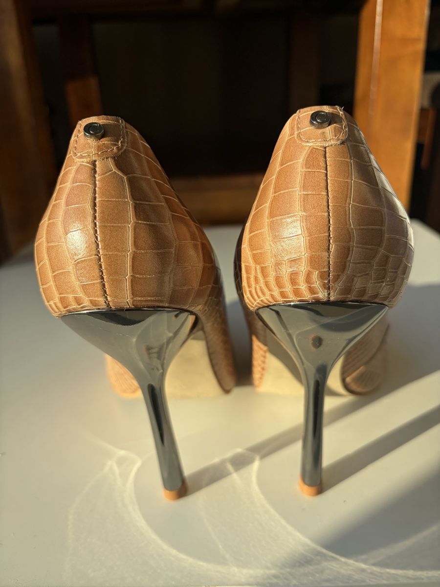 Scarpe da donna: Carvela High Heels, Size 39, Crocodile Print – Usato da Nyon venduto da Deb_D39 3