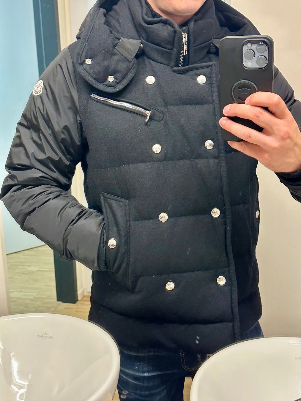 Moncler Giacche: Moncler Down Wool jacket, Size 3 – Usato da Winterthur venduto da ivan12891