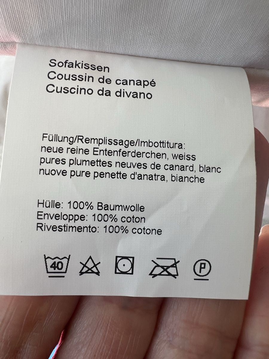 Kissen: Federkissen 45x45 – Neu (gemäss Beschreibung) aus Zürich von gen_vlb7 2