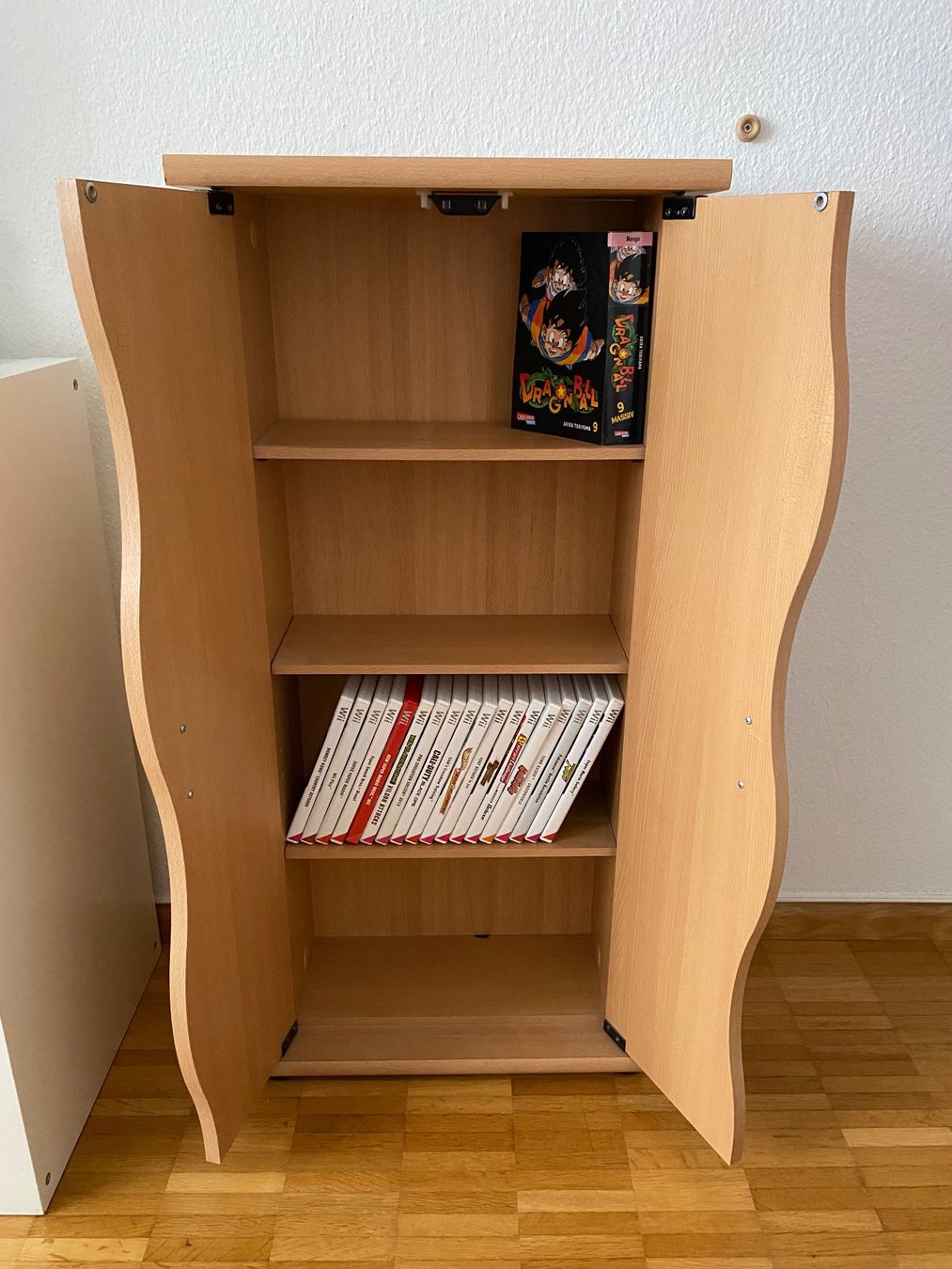Armoires: Armoire de rangement – D'occasion à Basel par OK2010 1