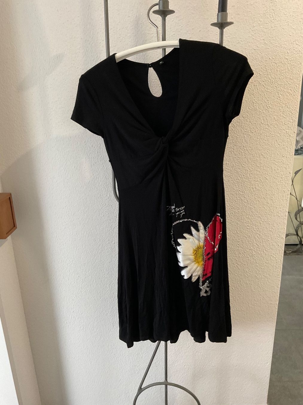 Desigual Vestiti: Desigual Kleid GrM – Usato da Erlinsbach SO venduto da Adica