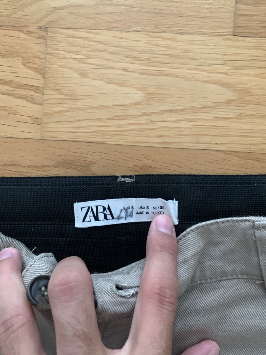 Zara Pantaloni: Zara Herren Hose Beige Gr. S/44 – Usato da Oensingen venduto da LorisMi 3