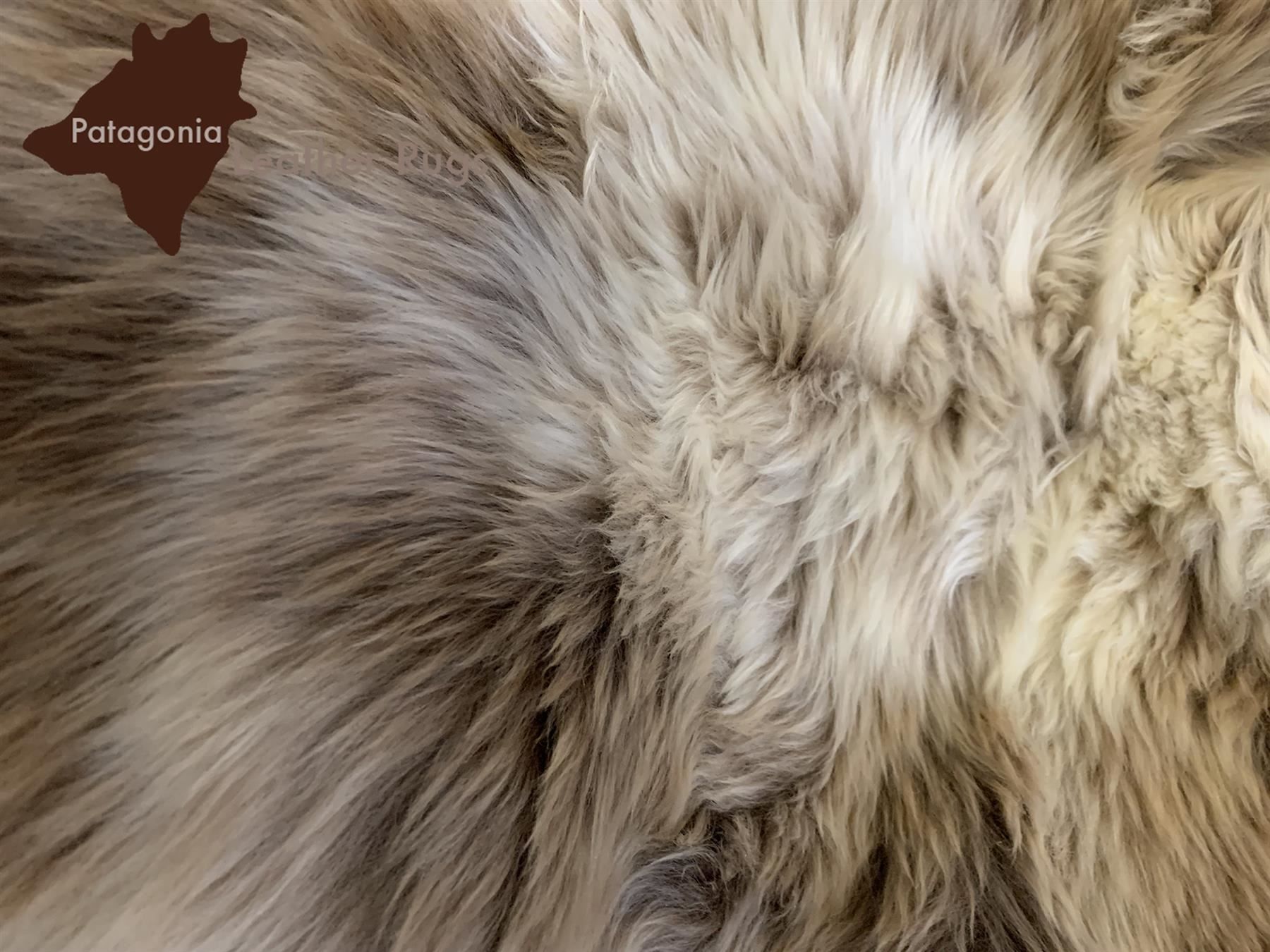 Tappeti: Lammfell Teppich – Nuovo e nell'imballaggio originale da Arbedo venduto da patagonialeatherrugs 2