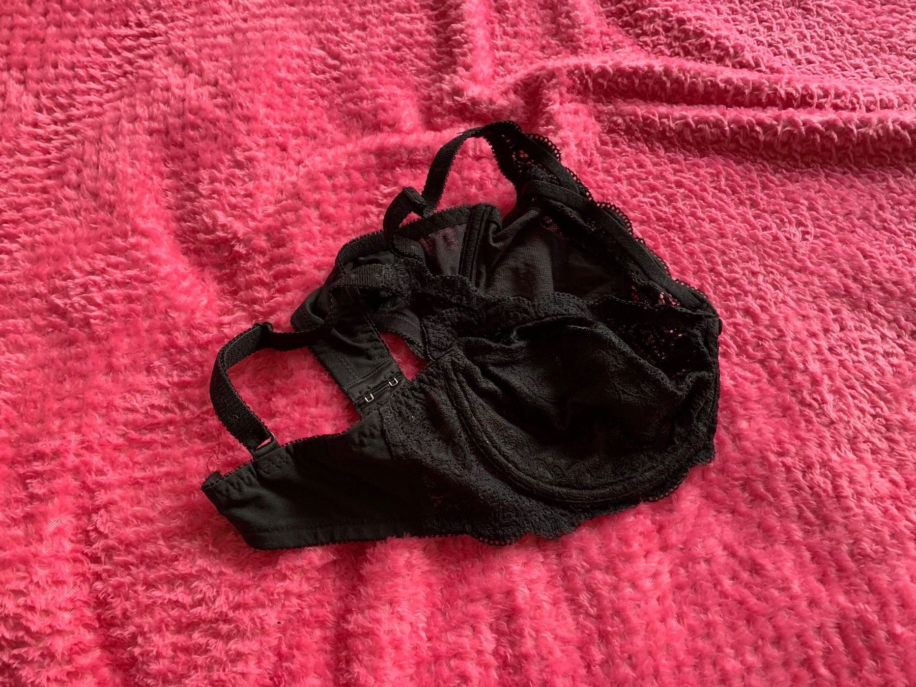 Altra biancheria intima: Bra Gr 75 D – Usato da Zürich venduto da AnaMK 4