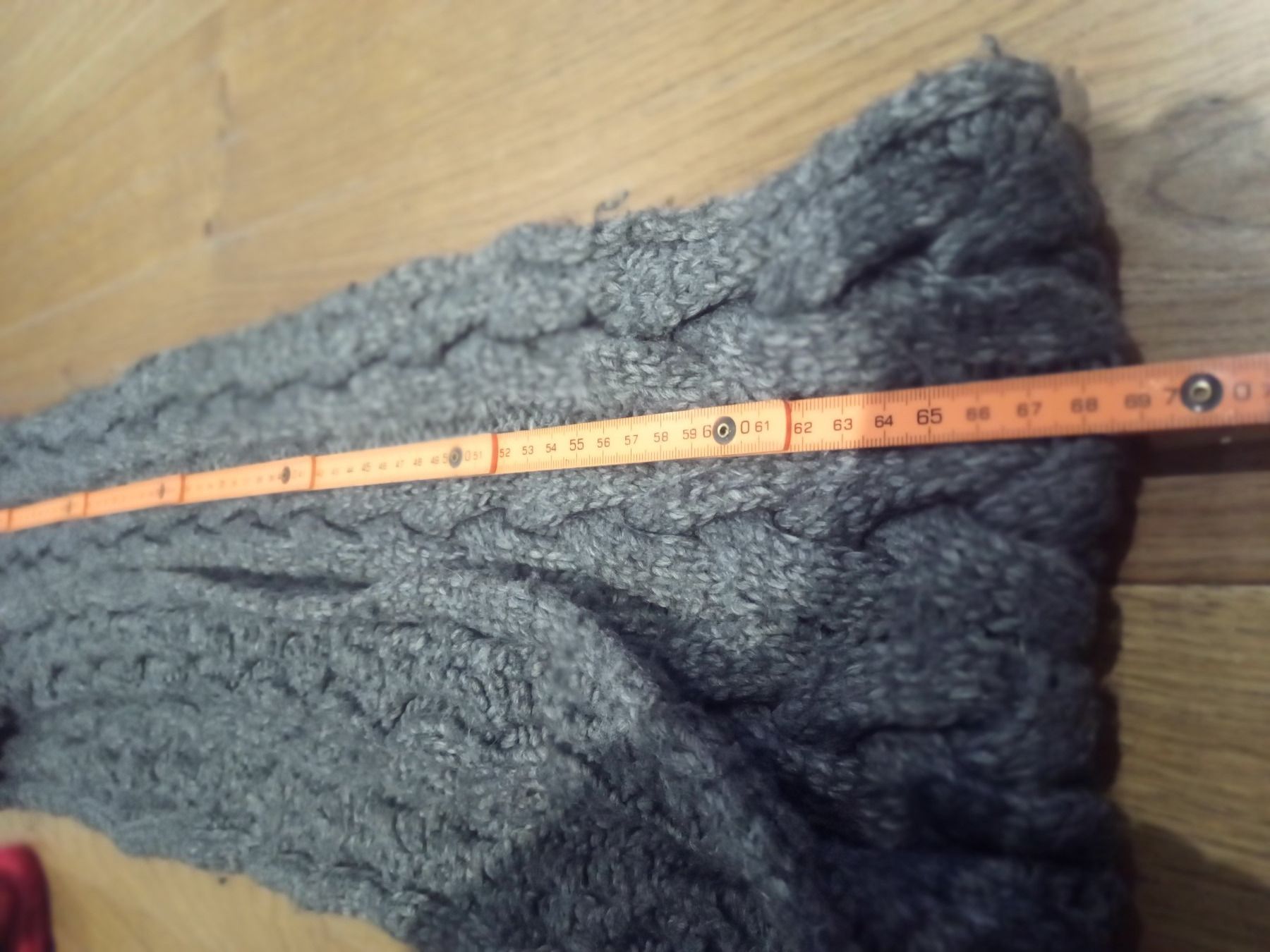 Lots de vêtements: Winterset Schal & Handschuhe – D'occasion à Intragna par Imzadi01 3