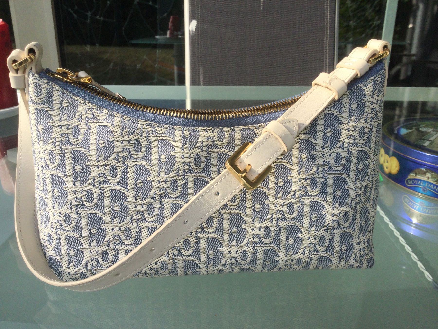 Taschen: CD Handtaschen – Gebraucht aus Rothenthurm von Ang.. 3