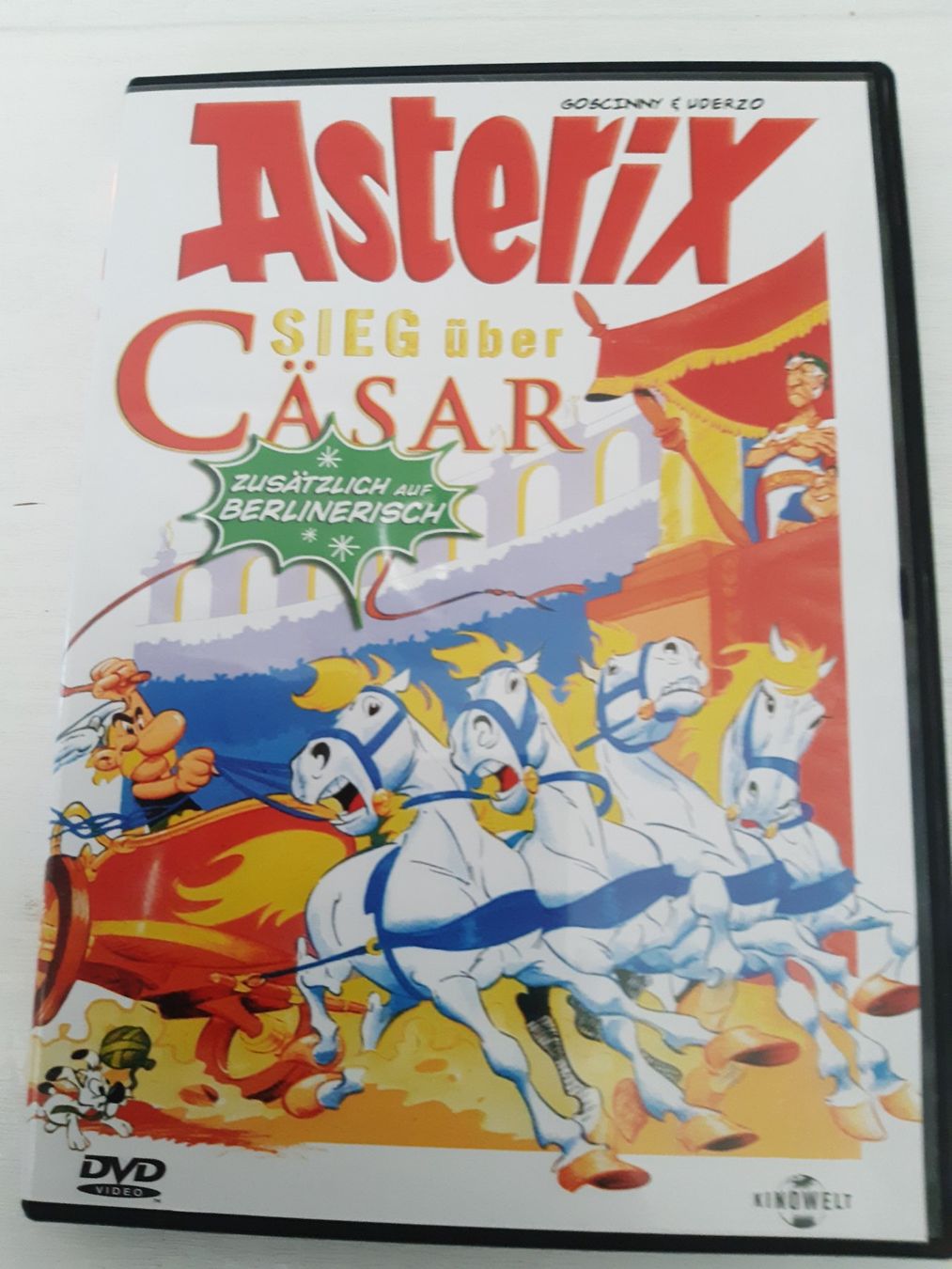 Tutti i DVDs: Asterix - Sieg über Cäsar – Usato da Domat-Ems venduto da nugipuff
