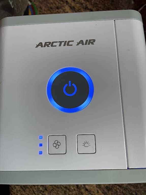 Klimageräte: Kleines Klima Gerät  – Gebraucht aus Kleindöttingen von Alfa551