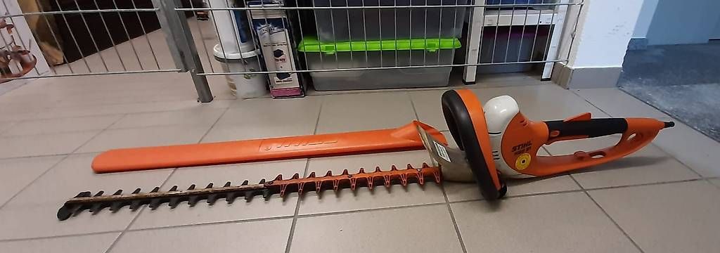 Tutte le macchine: Taglia Siepi – Usato da Bellinzona venduto da Cry34