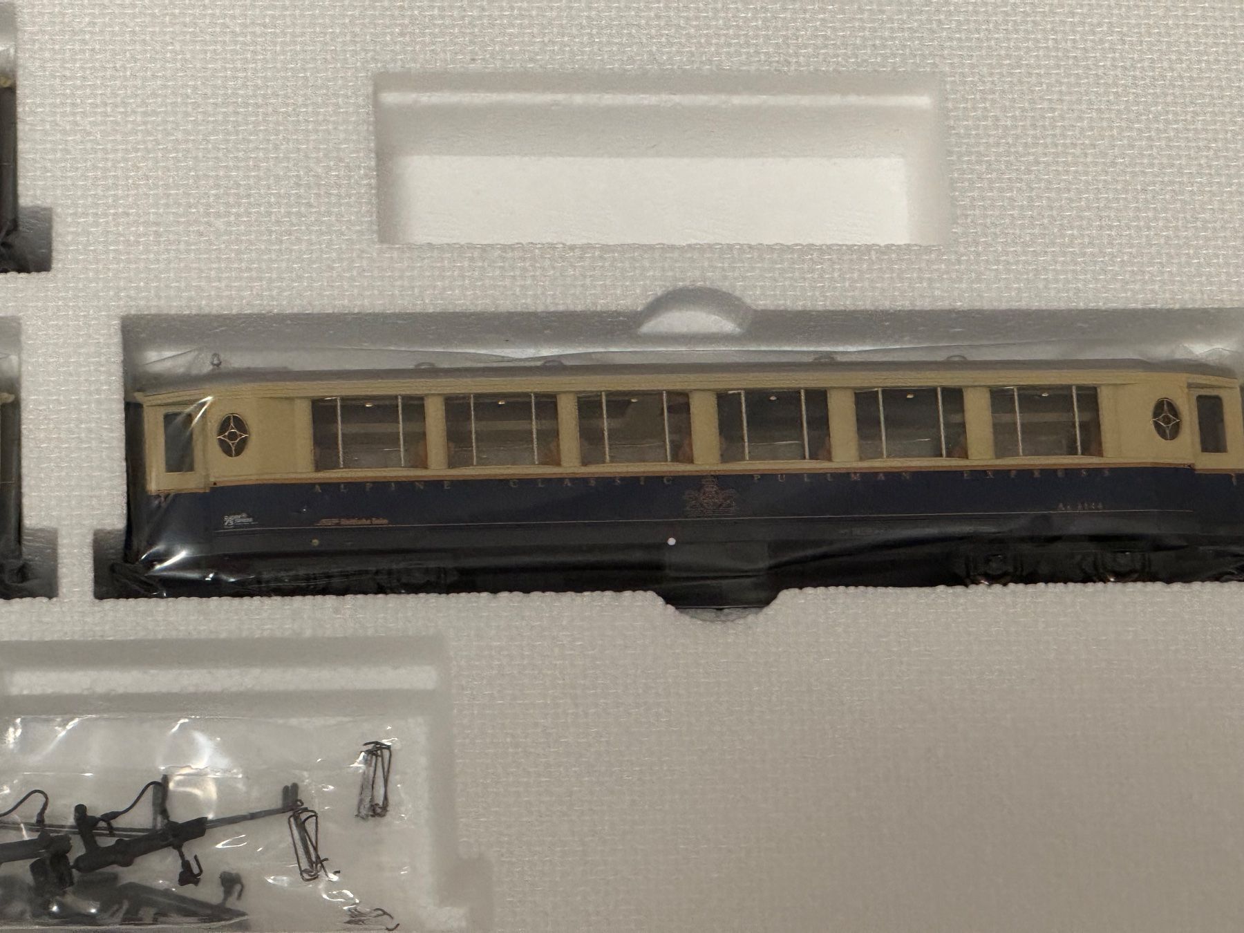 Bemo H0m RhB 7272 140 As 1142-1144 Salonwagen Pullmann (Gebraucht) in ...